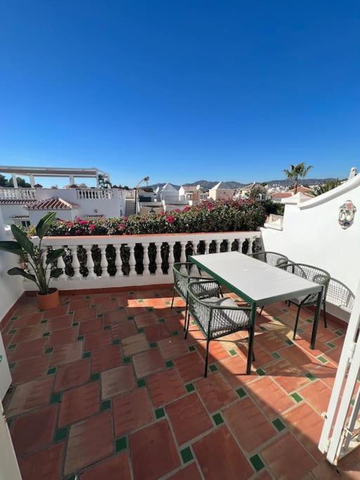 Beautiful Views, Pool & Just 10Min To The Beach Nerja Eksteriør bilde